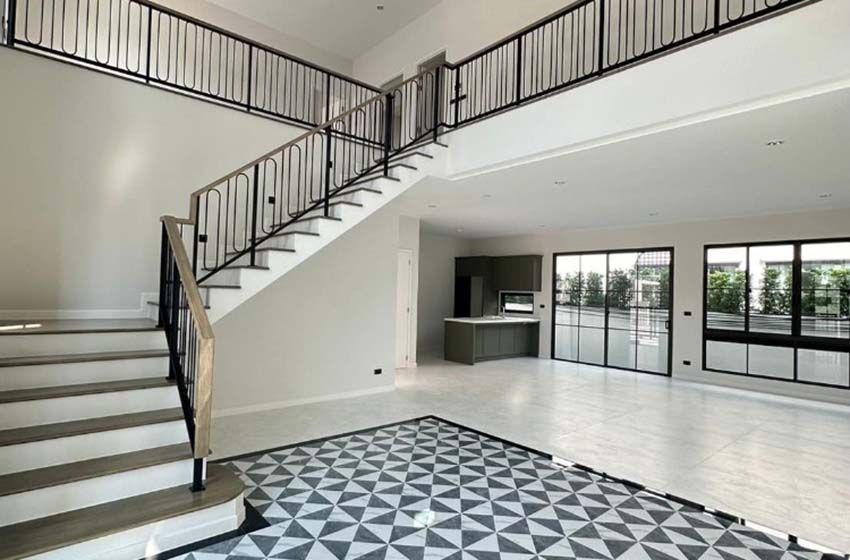 House with Shared Pool for rent in Bangnatrad